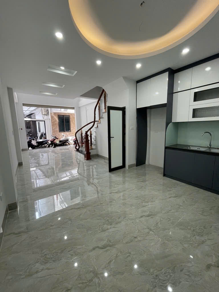 Quang Tiến Đại Mỗ 40m 5 tầng nội thất cao cấp đầy đủ - Ảnh 4